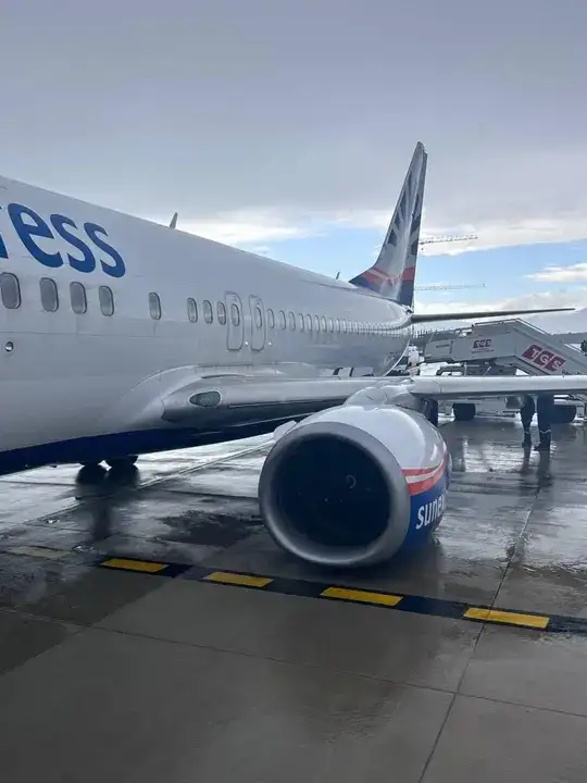 Antalya Havalimanı'nda Korkutan Uçak Kazası 6